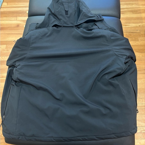 mens winter jacket - Picture 3 of 3